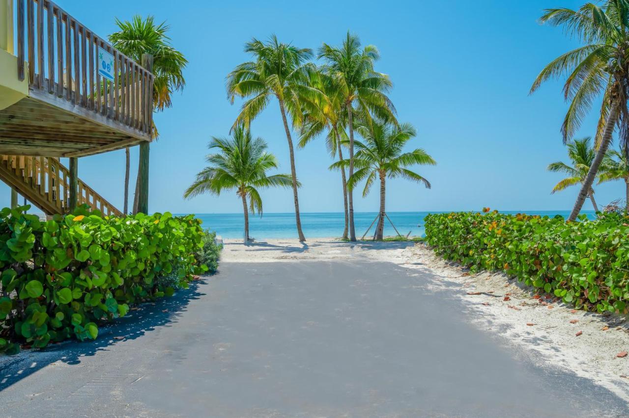 Coco Plum Beach & Tennis Club & Marina Marathon Bagian luar foto
